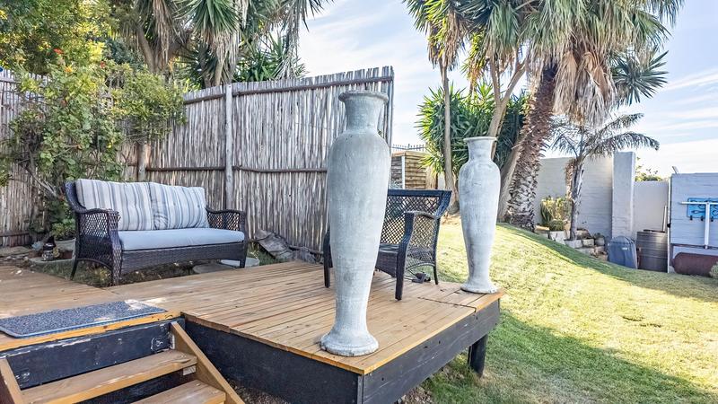 7 Bedroom Property for Sale in Santos Bay Western Cape